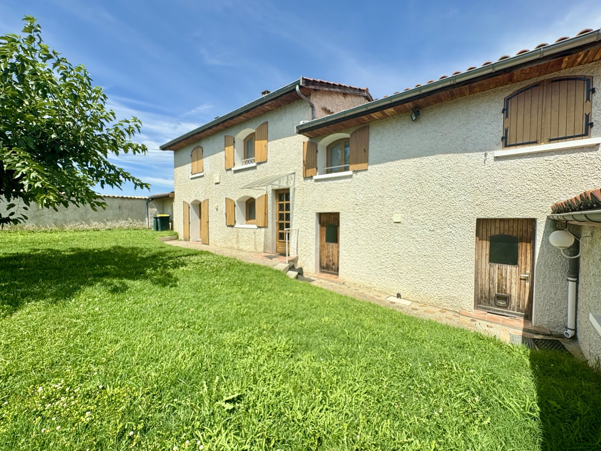 Corps de Ferme 167 m2 Roussillon le Haut . Agence Immocenter Chanas