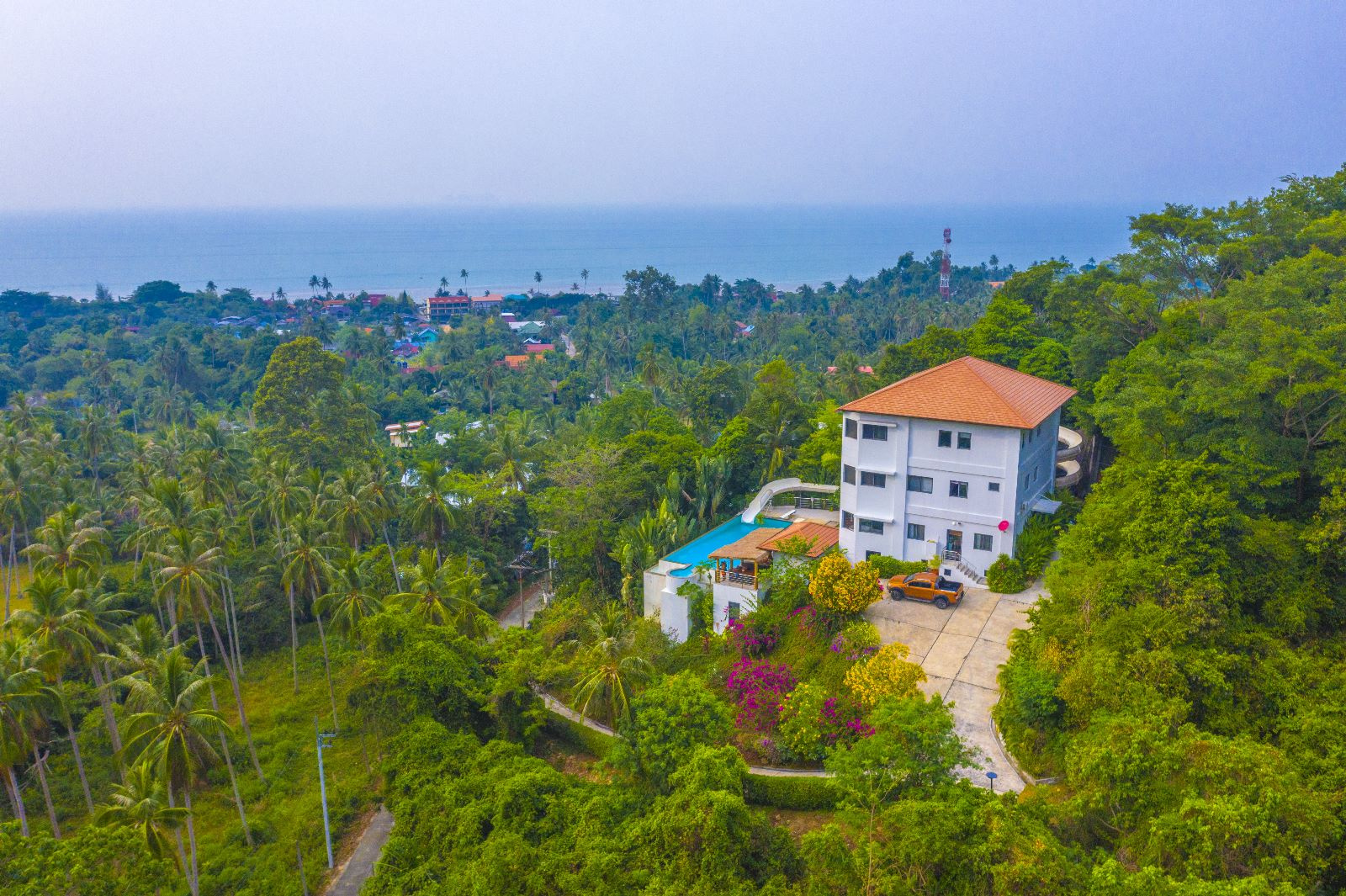 KO SAMUI A 5 MN DE LA PLAGE DE BANG POR VILLA VUE MER. IMMOCENTER KO SAMUI THAILANDE