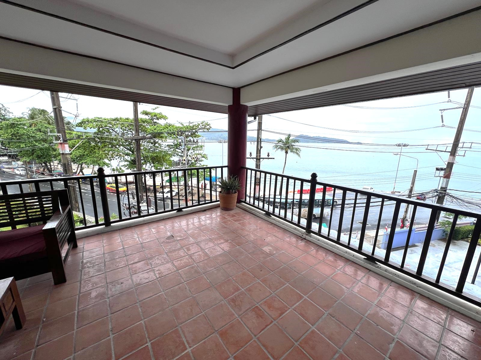 PHUKET A KALIM CONDO 2 CHAMBRES  VUE MER. IMMOCENTER THAILAND REAL ESTATE AGENCY PHUKET