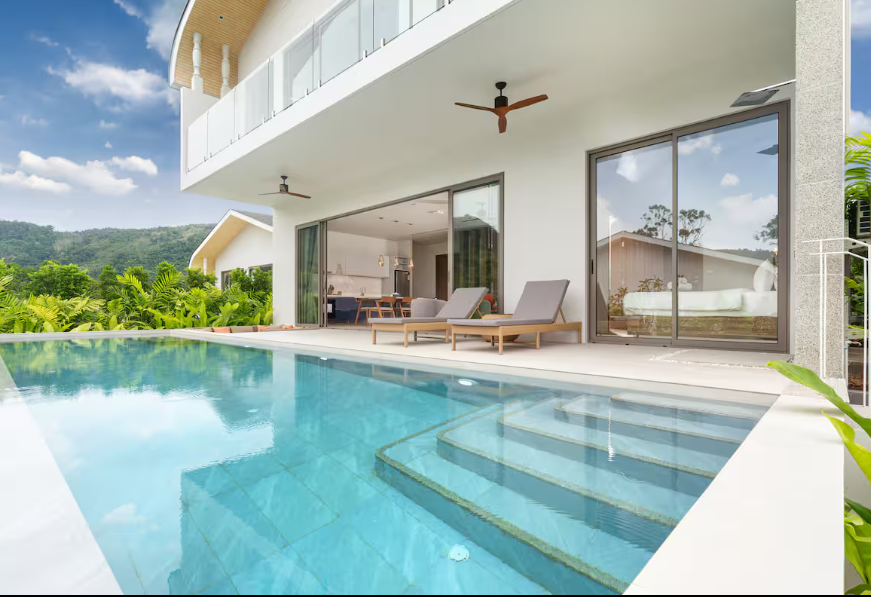 PHUKET A KAMALA VILLA DE LUXE 3 SUITES PARENTALES. IMMOCENTER THAILANDE PHUKET